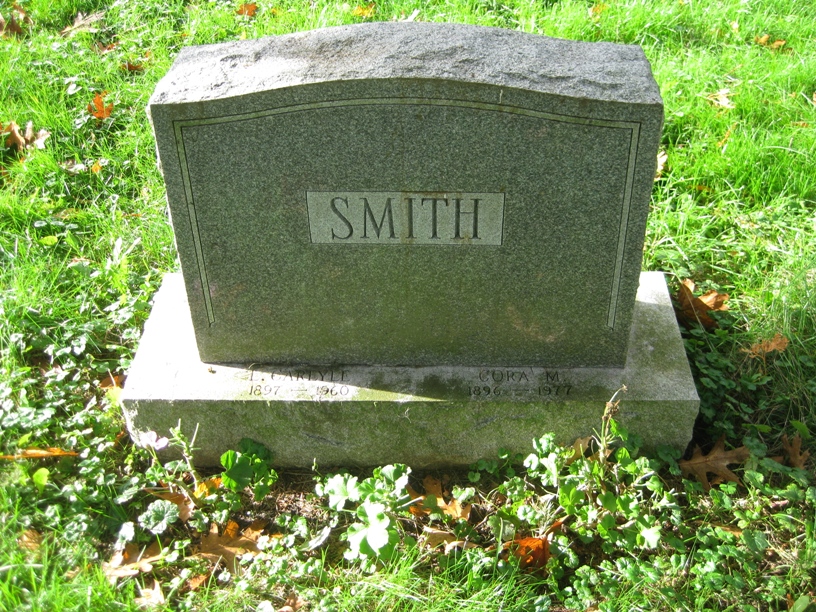 Cora and Carlyle Lewis Smith headstone